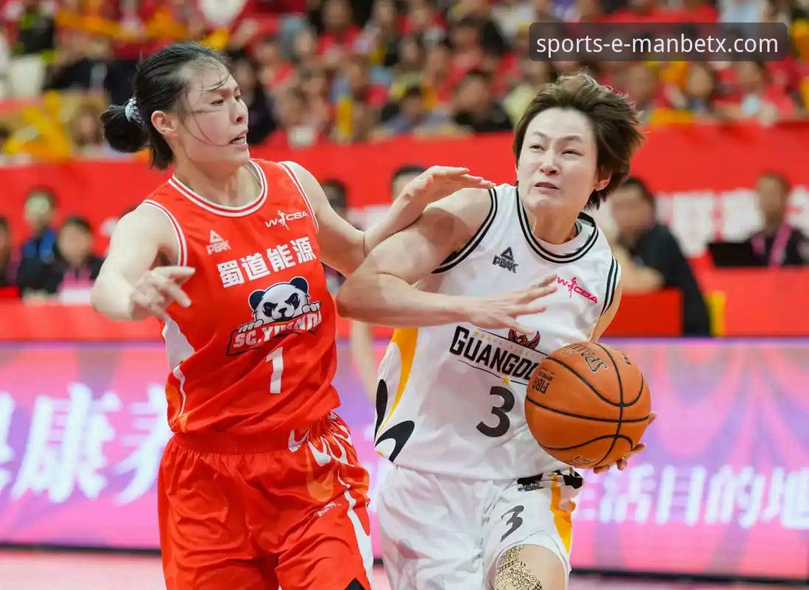 四川女篮总决赛首战大胜背后的战术密码与数据解析